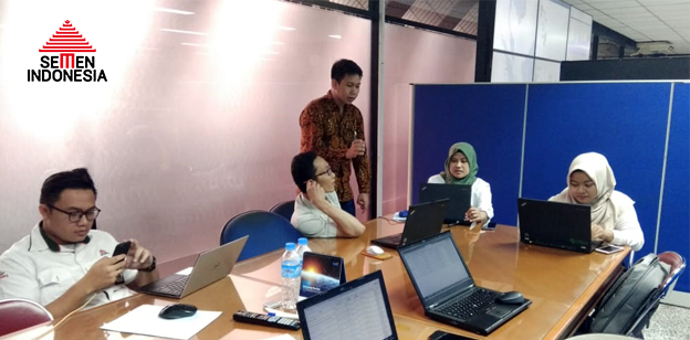 Meeting bersama semen indonesia